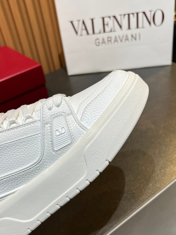 VT 25S Baskets Couple Cuir de veau blanc 563117