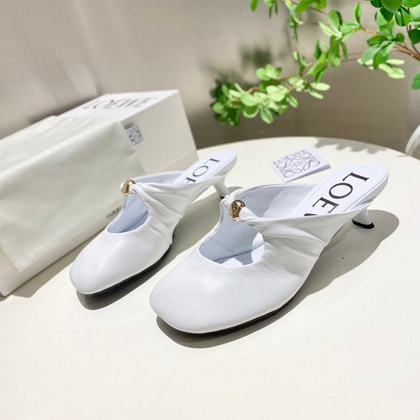 Loewe 25 Pebble Mule in pelle di agnello bianca