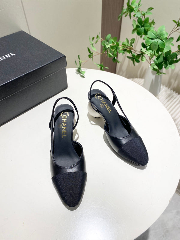 CC 26P Slingback Pearl-Shaped Heel 7cm Black Leather 767270
