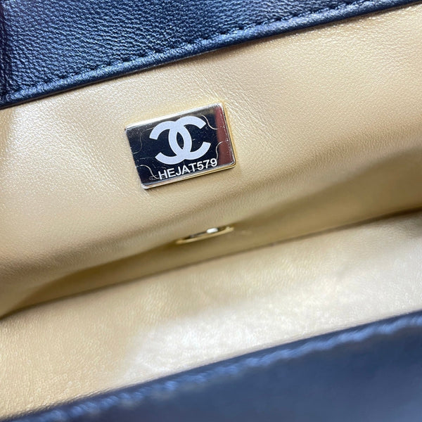 CC 26s Flap Bag 20 In Black Lambskin
