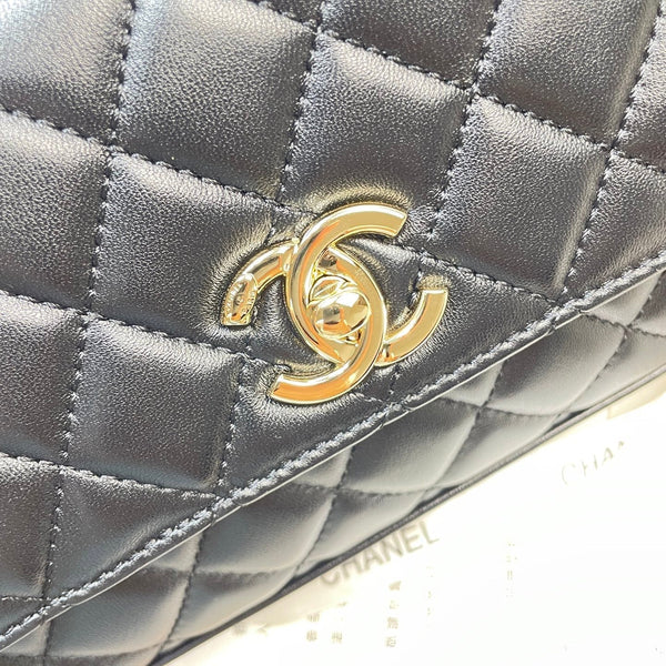 CC Maxi Flap Bag with Top Handle 31cm Black Lambskin