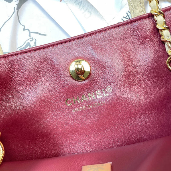 Chanel 2026 Shooping Bag 28.5cm Calfskin With Gold Metal 378587