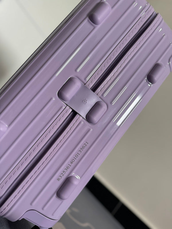 Rimowa 2025 Essential Valise Lavande Violet Polycarbonate 274069
