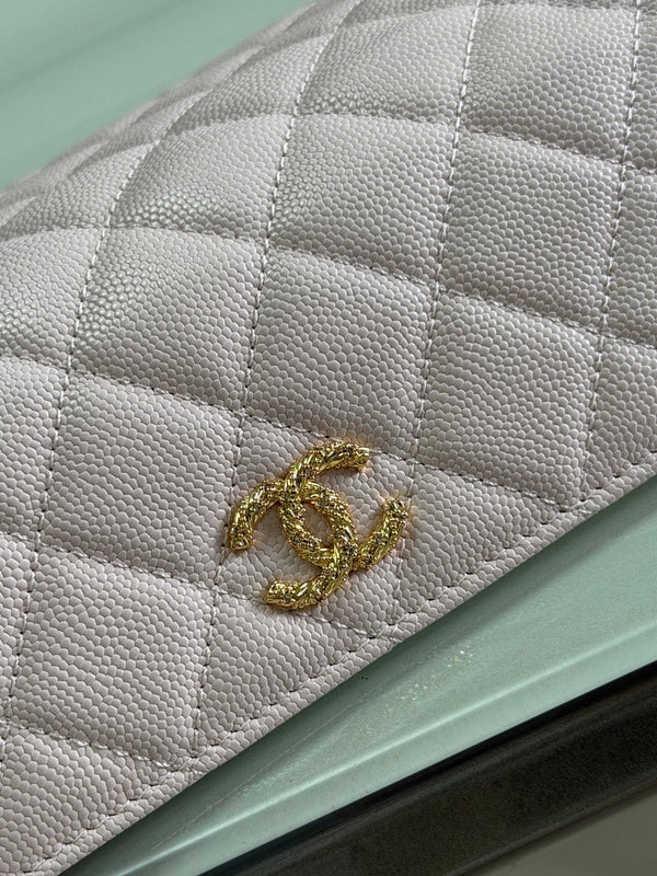 CC 26P Long Flip Wallet Light Pink Quited Caviar Leather