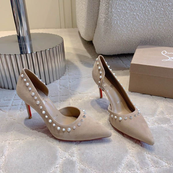 CL Irishell 85 Studded d'Orsay Pumps Cream Suede 177131