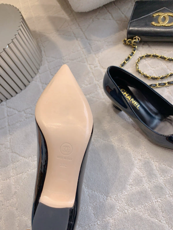 HIGH SLINGBACKS 65 MM IN BLACK PATENT CALFSKIN