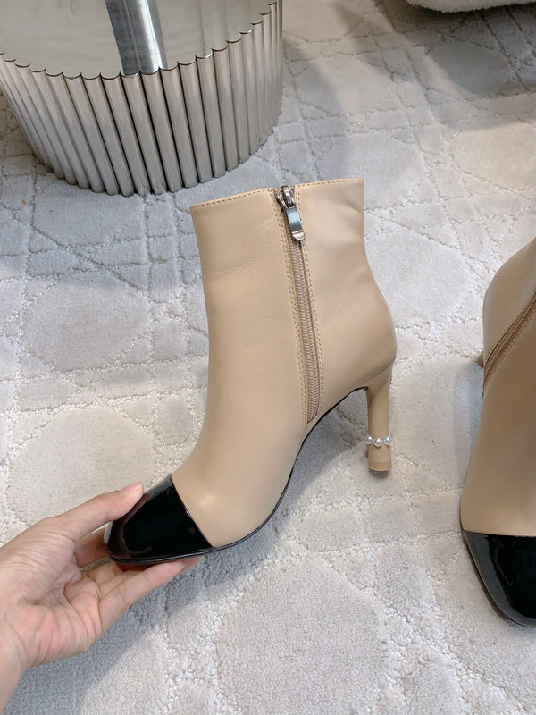 CC 25 Pearl Heel Boot Beige Calfskin 516655