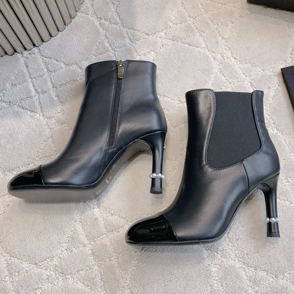 CC 25 Pearl Heel Boot Black Calfskin 516653