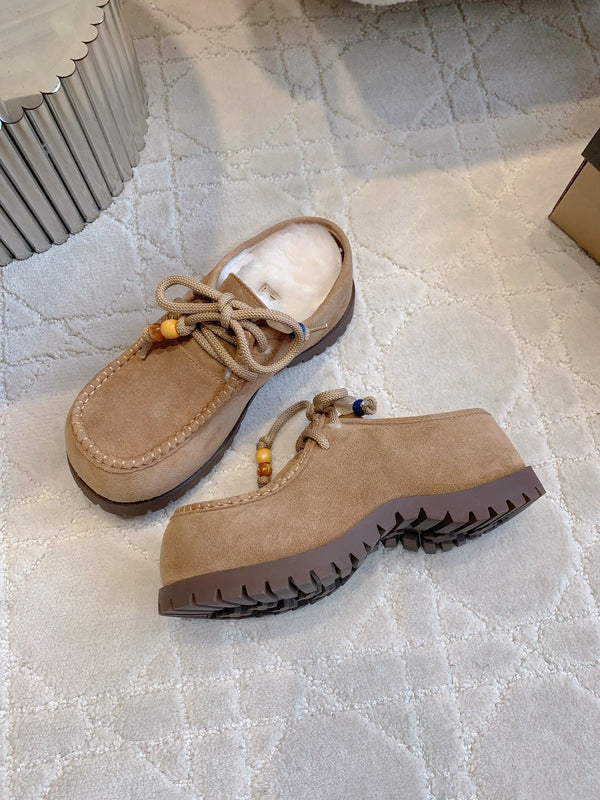 UGG Yupoo Loafers  Beige Wool Suede 516910