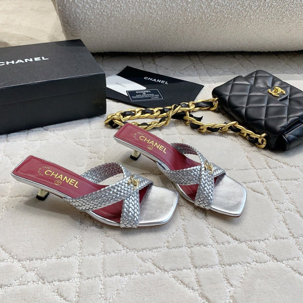 CC Cross Sandal Sliver Woven Kitten Lambskin 808089