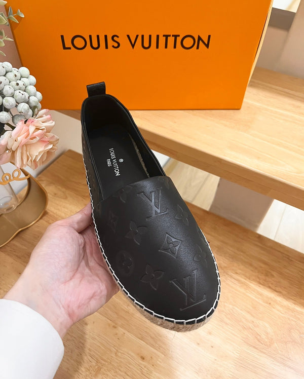 Espadrillas LV in pelle di pecora nera goffrata 240628