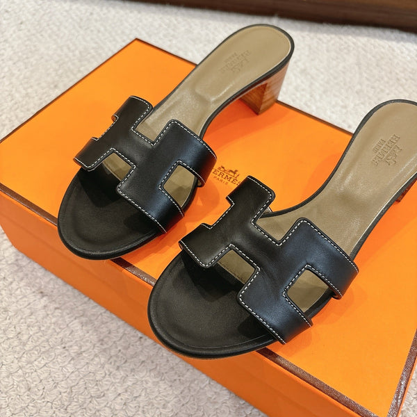 HM Oasis Sandals Black Mix Khaki Brown Chisel Pattern Cowhide 544092