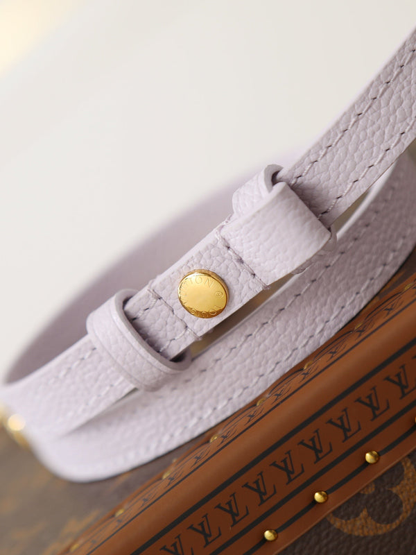 LV Wallet On Chain Ivy 23.5cm Pink Embossed Cowhide GHW