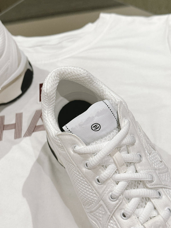 cc trainer tessuto bianco