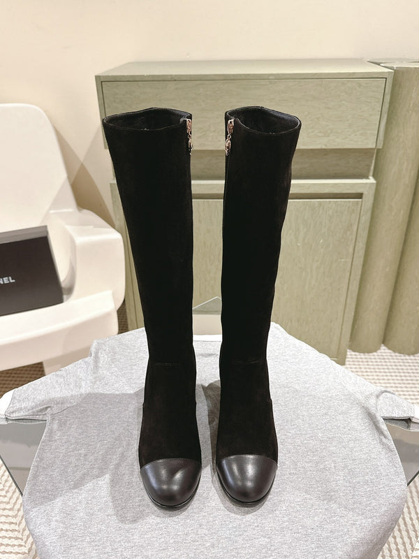 CC 24 FW Knee-High Boots 70mm Black Suede & Cowhide 447187
