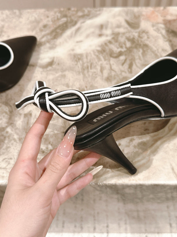 Miu Mordoré Pointed Toe Slingback Pumps 85mm Black Cowhide Sheepskin 445788