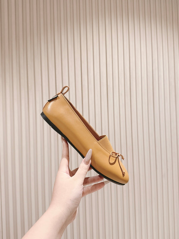 Miu Élan Bow-Detail Ballet Flat Light Brown Cowhide 445802