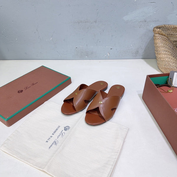 LP Vera Flat Sandal Brown Sheepskin 742544