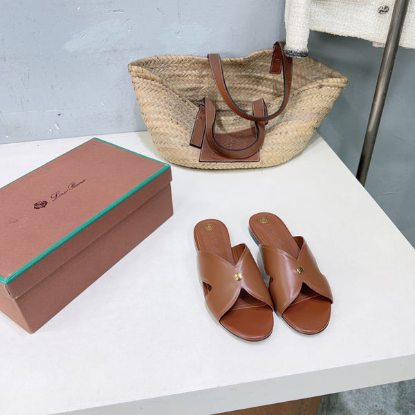 LP Vera Flat Sandal Brown Sheepskin 742544