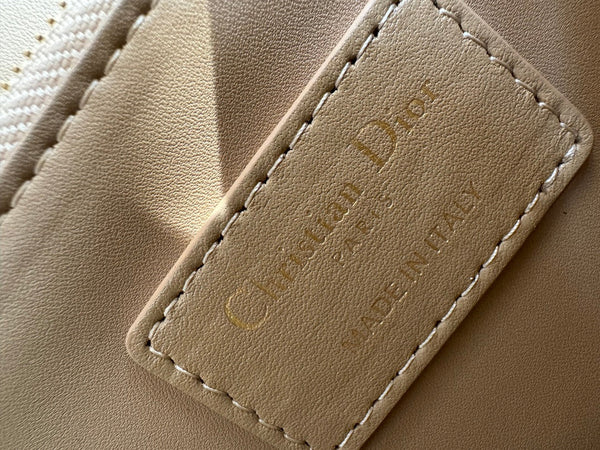 MISS CD 24CM BEIGE PELLE DI AGNELLO