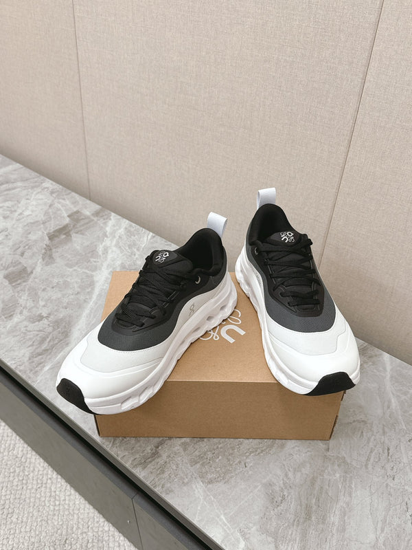 SNEAKER RUN IN TESSUTO BIANCO MISTO CAMOSCIO NERO E RETE