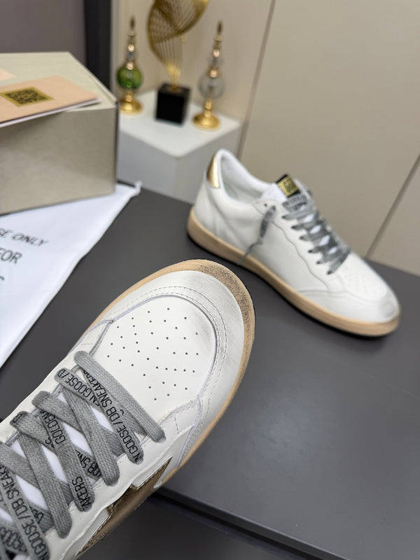 Golden Goose 26s Ball Star Sneakers Golden White Leather 735902