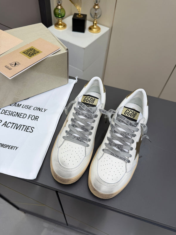 Golden Goose 26s Ball Star Sneakers Golden White Leather 735902