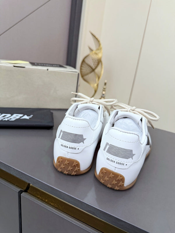 Baskets Golden Goose 26s Marathon Runner en cuir blanc 735861