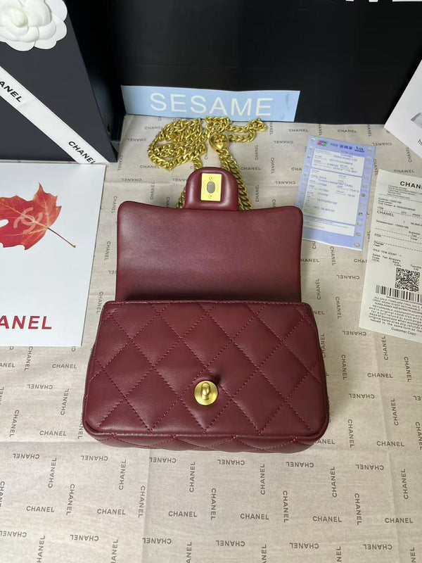 25C Mini Flap 19cm Pelle di agnello bordeaux Cuore dorato Hardware
