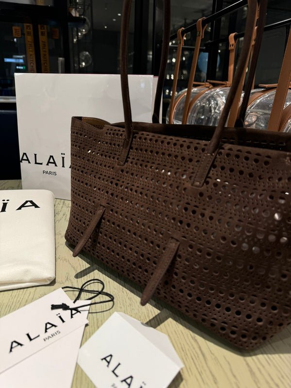 NEO MINA 32 BAG IN CHOCOLATE VIENNE SUEDE