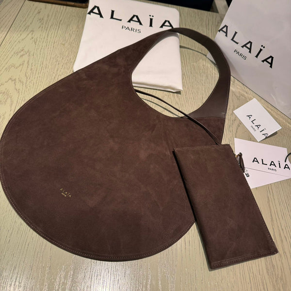 MEDIUM HOBO BAG 39 IN CHOCOLATE SUEDE