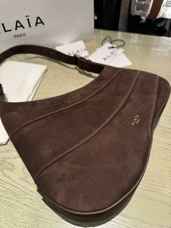 WAVE HOBO BAG 29 IN CHOCOLATE SUEDE