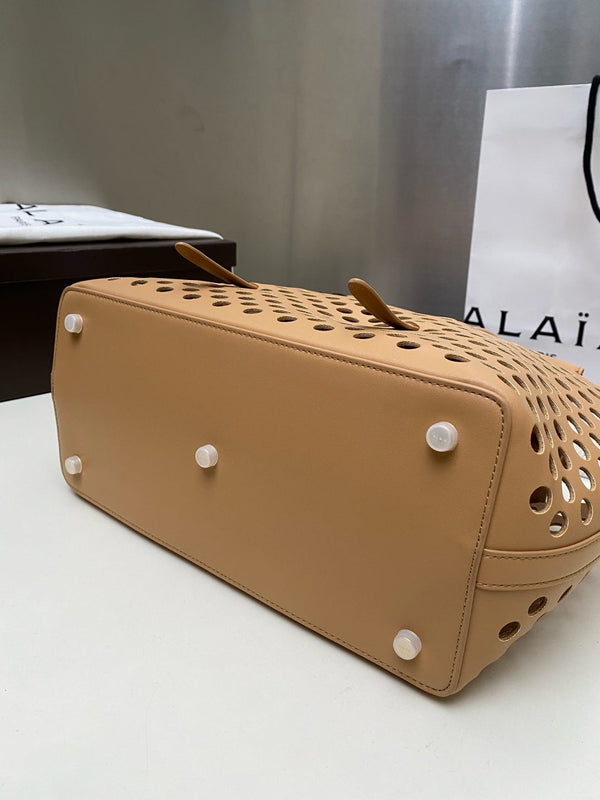 NEO MINA 32 BAG IN WHISKEY PERFORATED CALFSKIN