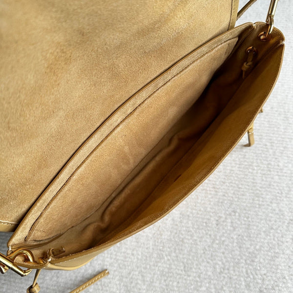CL Halfmoon Triomphe Small Bag 25cm Beige Lambskin
