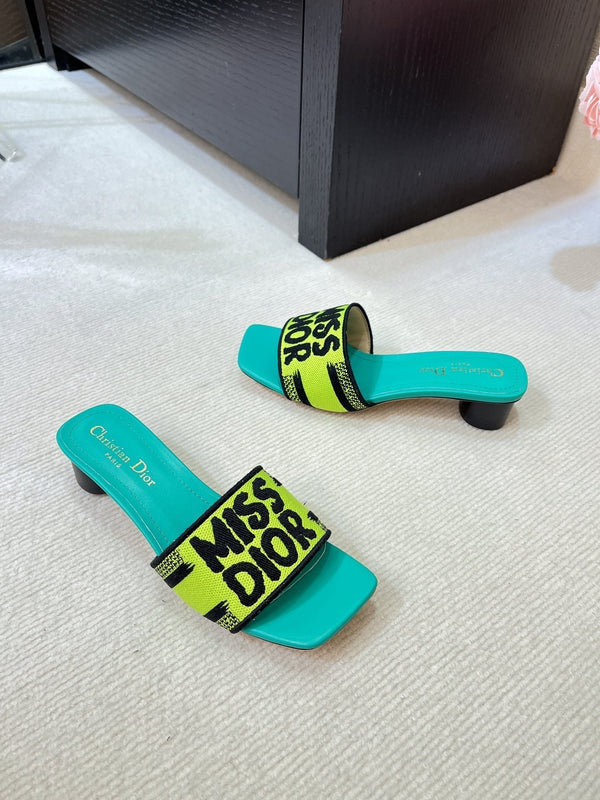 Ciabatte con tacco Dway 35 blu lime in cotone ricamato