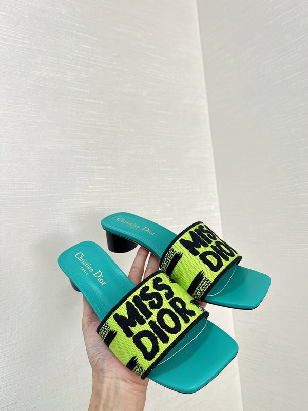 Ciabatte con tacco Dway 35 blu lime in cotone ricamato