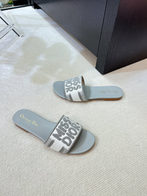 dway slide ricamato in cotone grigio
