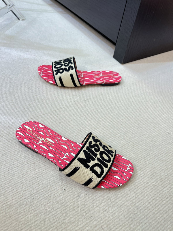 dway slide cotone ricamato rosso miss cd motivo alllover