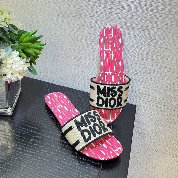 dway slide cotone ricamato rosso miss cd motivo alllover