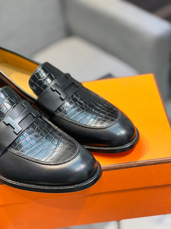 HM PARIS LOAFER BLACK CALFSKIN WITH CROCODILE MOTIF
