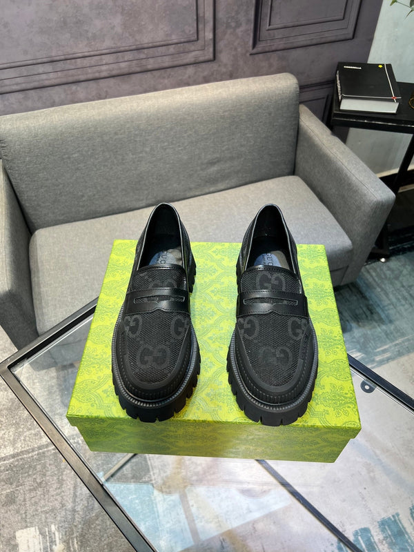 GG Men's 25 Maxi GG Loafer Black Canvas 720794