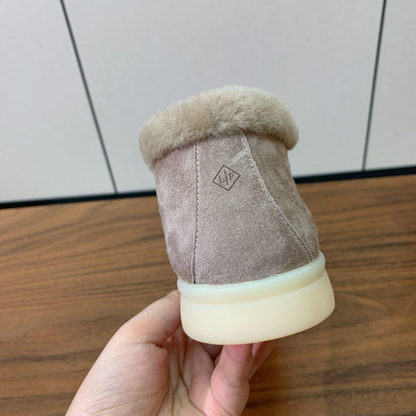 LP Open Walk Chukka Boot in pelle scamosciata grigia con pelliccia di agnello