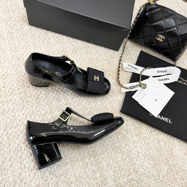 CC 26s Bow Mary Jane Chunky Heel 6cm Black Glossy Leather 787146