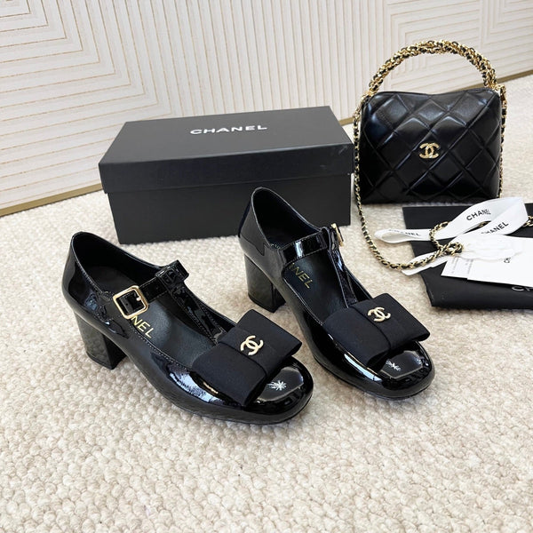 CC 26s Bow Mary Jane Chunky Heel 6cm Black Glossy Leather 787146