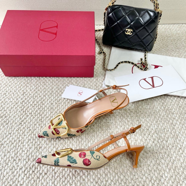 Vlogo Signature Slingback Pumps In Cherryfic Pattern 50mm 310517