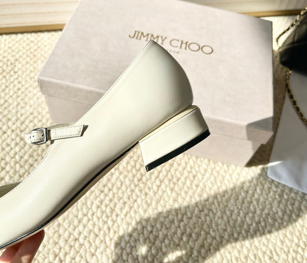 Jimmy Choo Skye Corsage Ballerine Blanc Peau de Mouton 669839