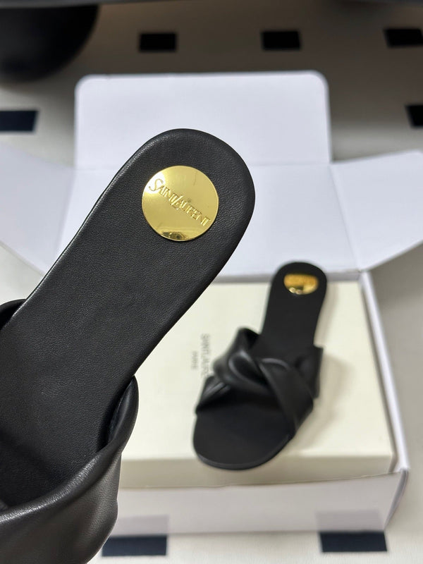 YSL Knotted Slide Black Smooth Leather 787567