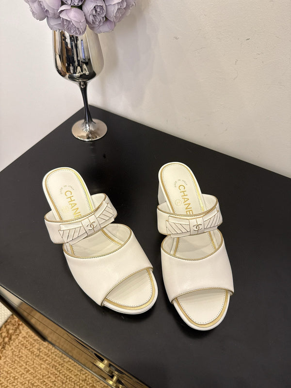 CC 25 Mule Pelle di vitello bianca 365811