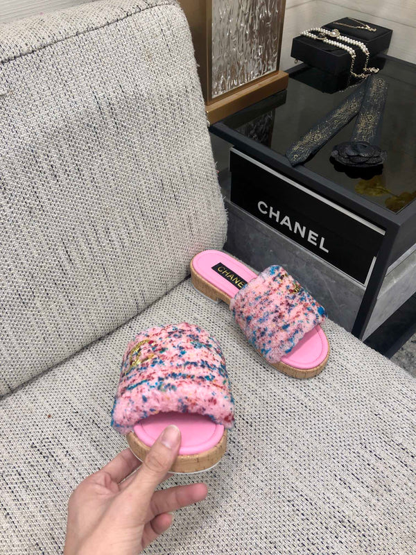 CC 26s Slippers Pink Mix Blue Red Fleece Wool Leather 970121