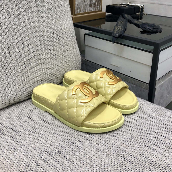 mule sandal 30 lime quilted waxed leather